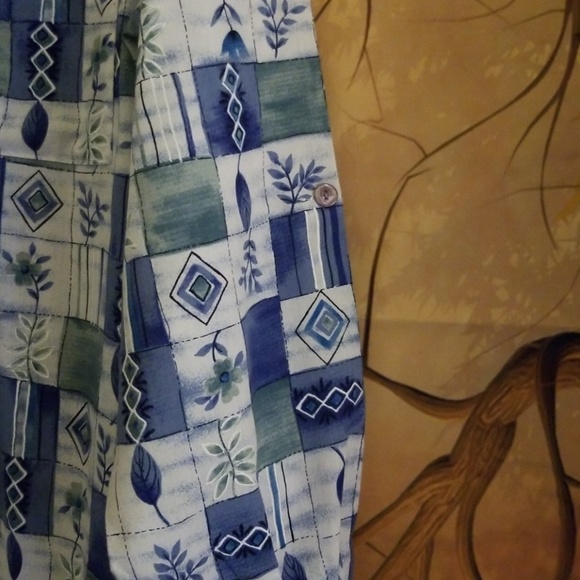 Blue and White Western Style  Blouse - Picture 5 of 8